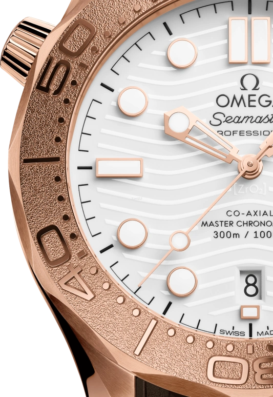 Omega,Seamaster 300 42mm,42mm,Sedna Gold,White,Automatic,Day,Anti-magnetic,210,210.52.42.20.04.001