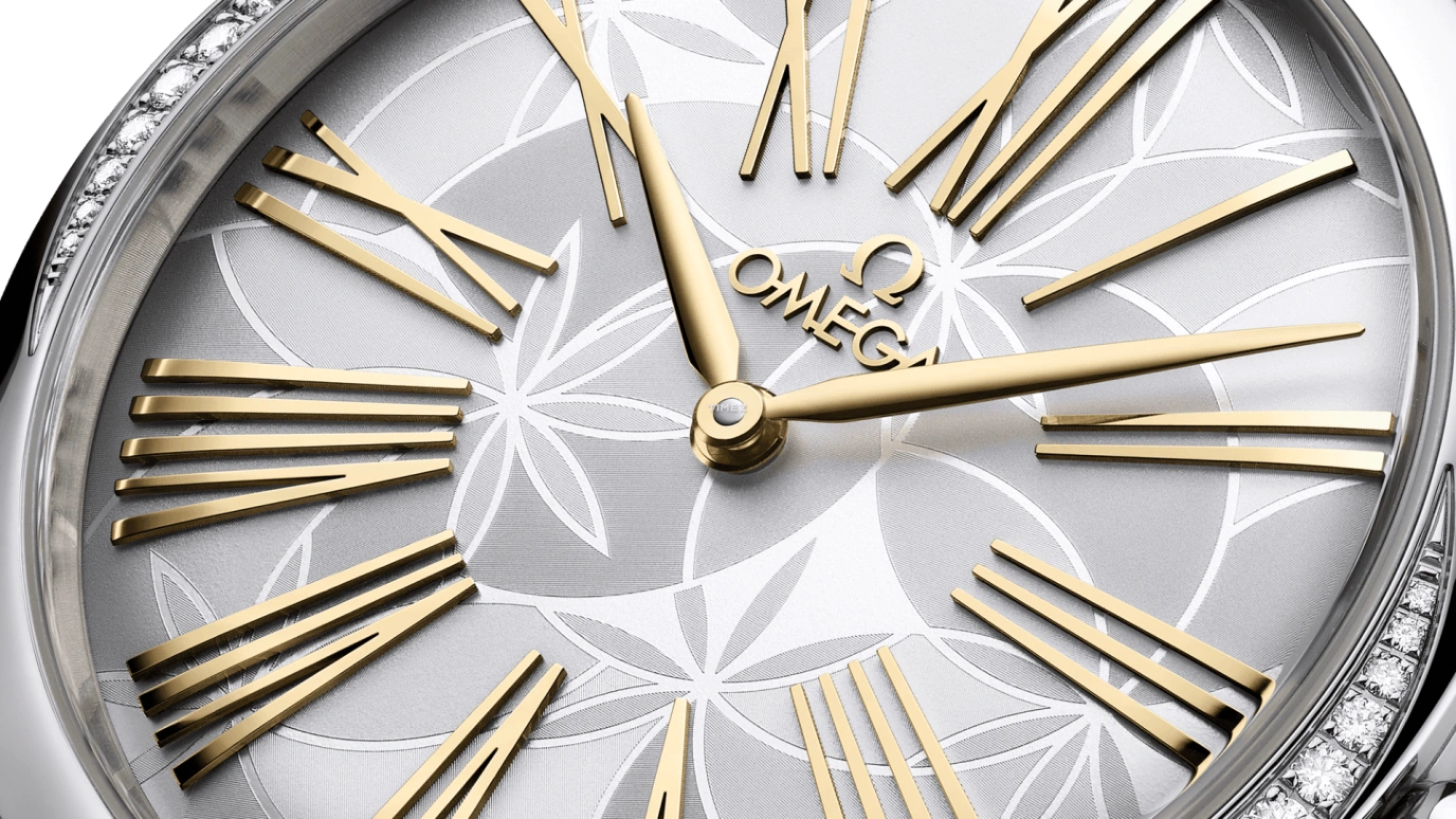 Omega,De Ville 36mm,36mm,Stainless Steel,Silver,Quartz,In-house Caliber,Sapphire,Glass,428,428.18.36.60.02.002
