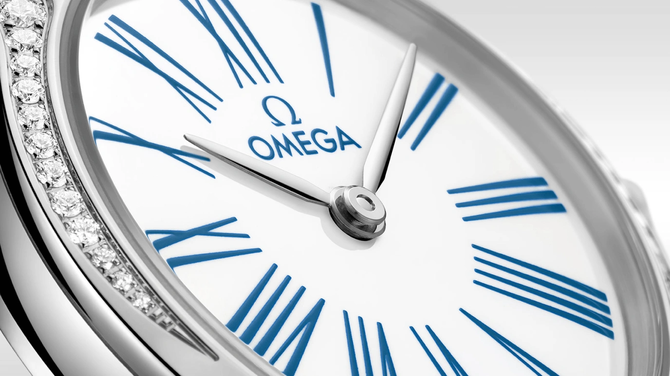 Omega,De Ville 26mm,26mm,Stainless Steel,White,Blue,Quartz,In-house Caliber,Sapphire,428,428.17.26.60.04.001
