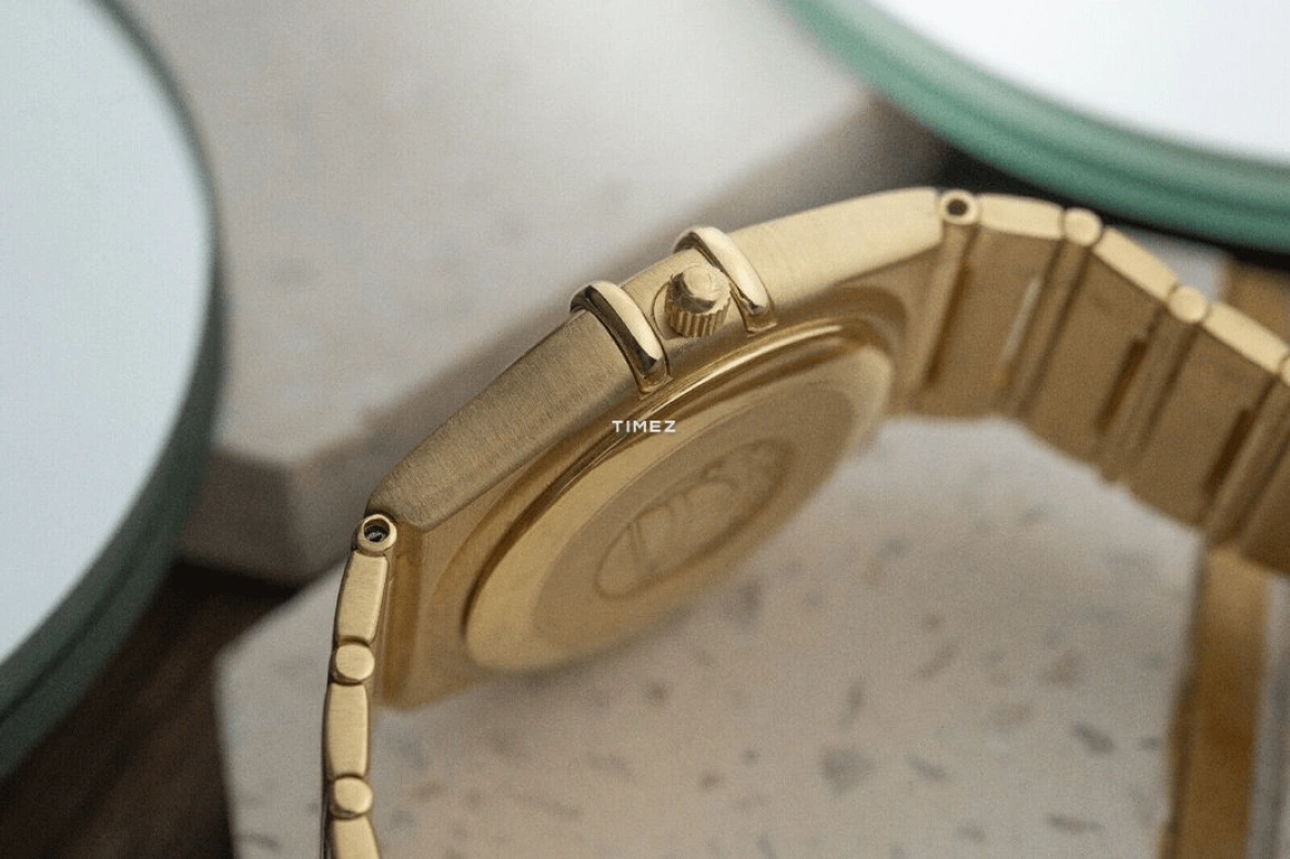 Omega,Constellation 35.50mm,35.50mm,Yellow Gold,Silver,Automatic,Day,44hours,1102,1102.30.00