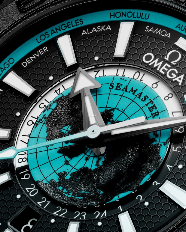 Omega,Seamaster Planet Ocean 45.50mm,45.50mm,Ceramic,Black,Blue,Automatic,Day,World Time,Anti-magnetic,Day / Night Indication,60hours,In-house Caliber,215,215.92.46.22.01.006