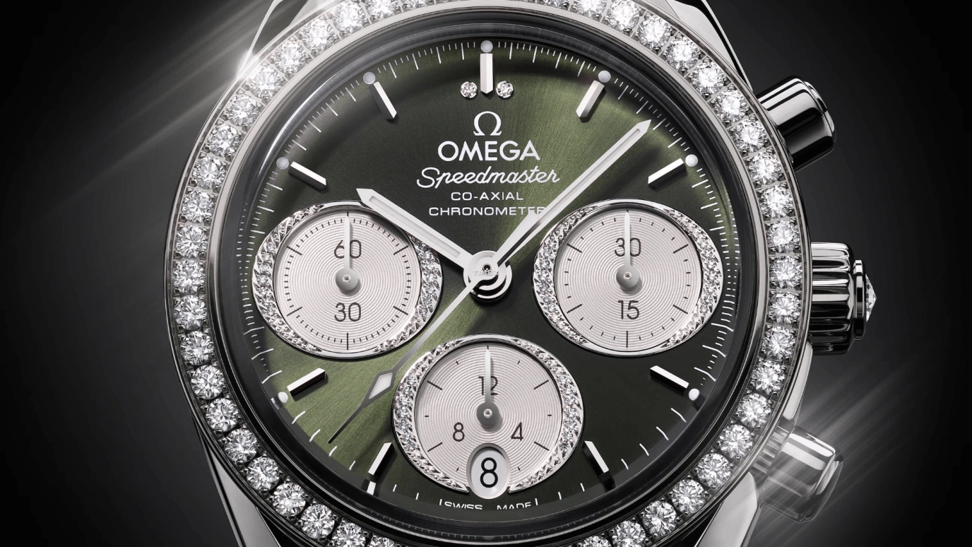 Omega,Speedmaster 38mm,38mm,Stainless Steel,Green,Automatic,Chronograph,Day,324,324.15.38.50.60.001
