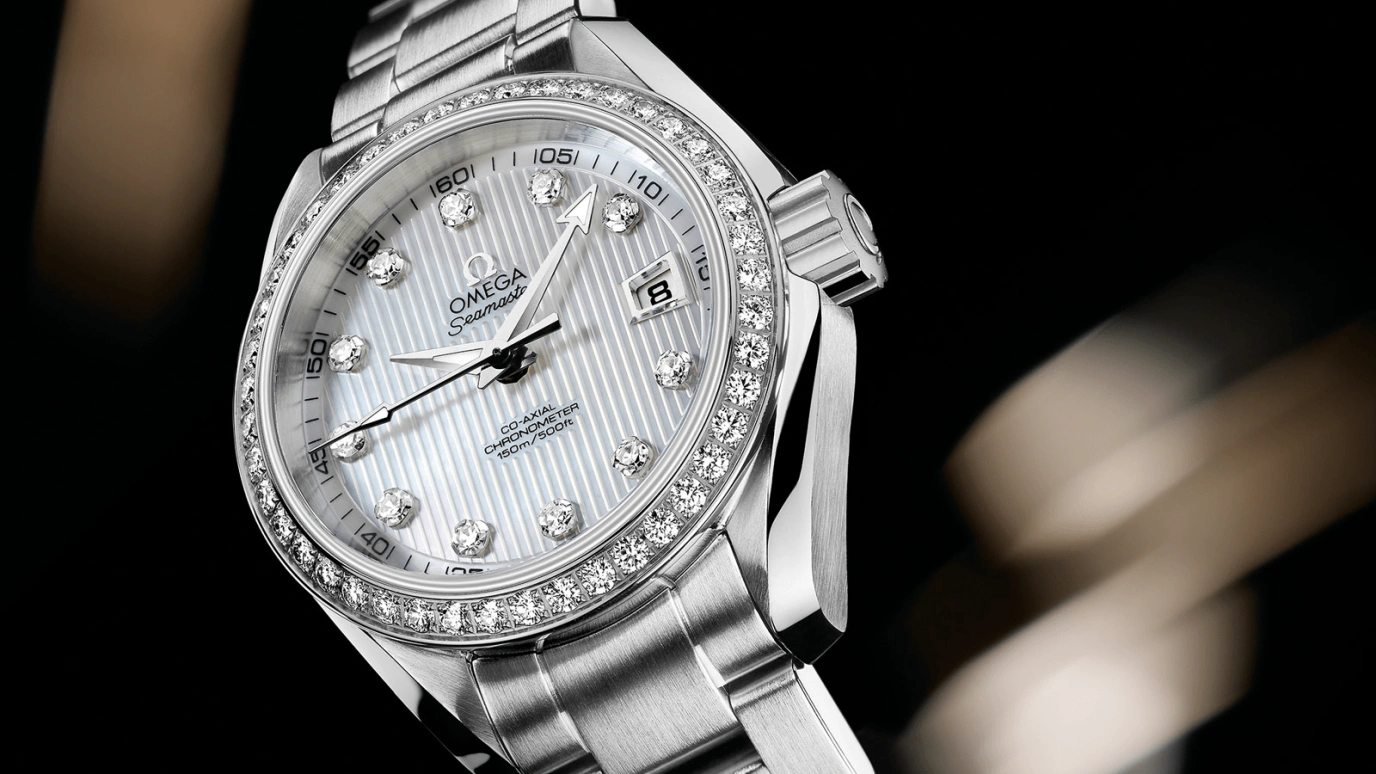 Omega,Aqua Terra 30mm,30mm,Stainless Steel,White,Automatic,Date,Zodiac Indications,Co-Axial Escapement,231,231.15.30.20.55.001