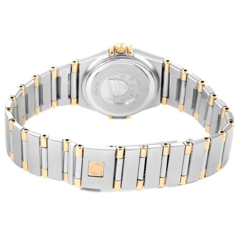 Omega,Constellation 22.50mm,22.50mm,Stainless Steel,Silver White,Quartz,30000hours,In-house Caliber,1267,1267.75.00
