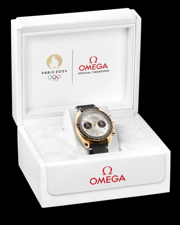Omega,Speedmaster 43mm,43mm,Moonshine Gold,Silver,Black,Handwound,Chronograph,Anti-magnetic,522,522.62.43.51.02.001