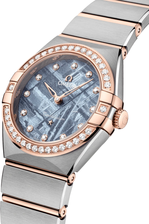 Omega,Constellation 28mm,28mm,Stainless Steel,Sedna Gold,Blue,Quartz,In-house Caliber,Sapphire,Crystal Glass,131,131.25.28.60.99.001