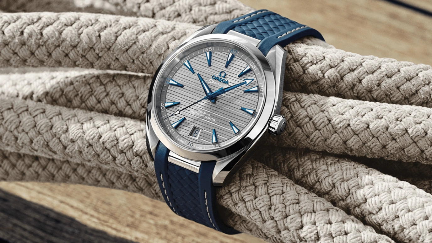 Omega,Aqua Terra 41mm,41mm,Stainless Steel,Grey,Automatic,Date,Co-Axial Escapement,220,220.12.41.21.06.001