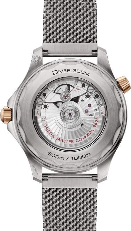 Omega,Seamaster Diver 300M 42mm,42mm,Titanium,Green,Automatic,Anti-magnetic,55hours,210,210.90.42.20.10.001