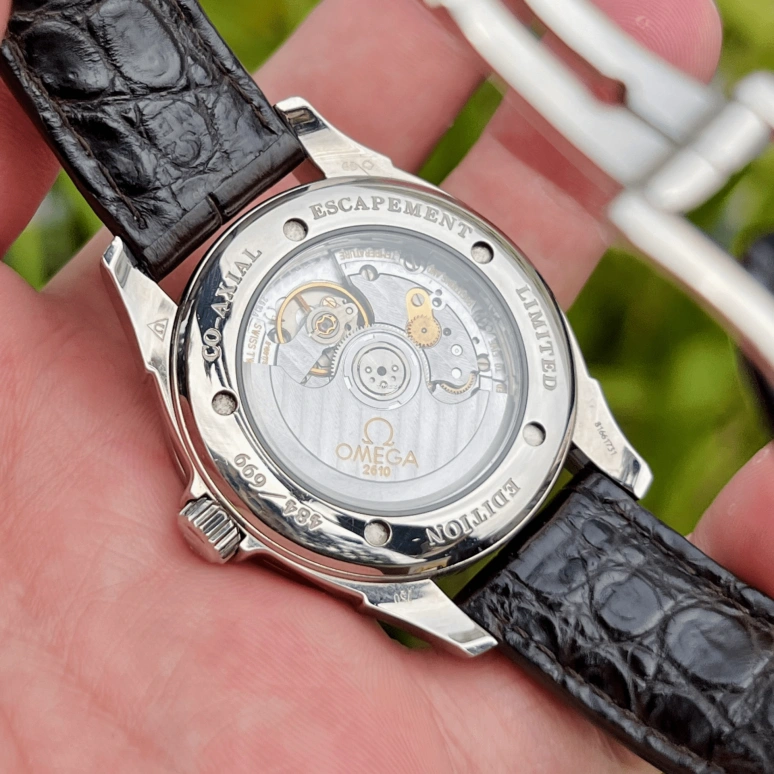 Omega,De Ville 39mm,39mm,White Gold,Silver,Automatic,Day,48hours,4624,4624.30.32