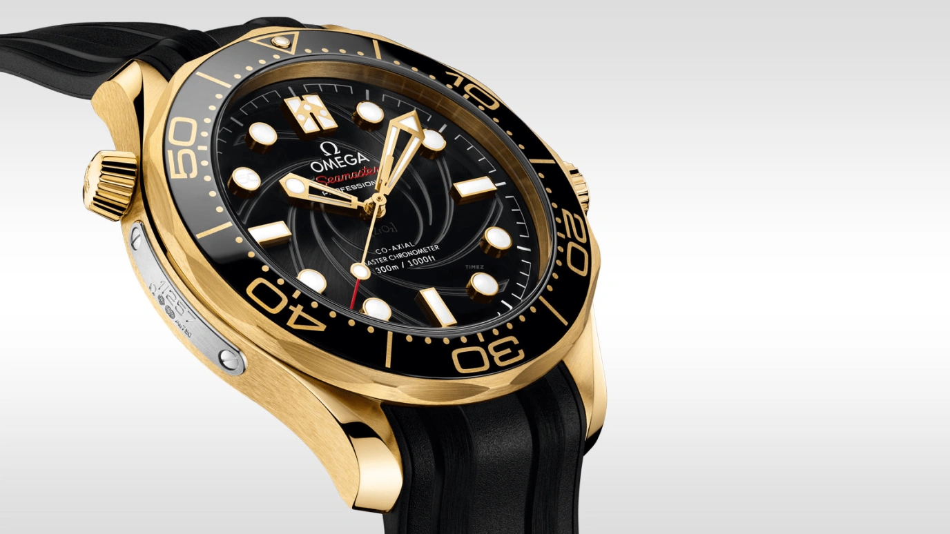 Omega,Seamaster Diver 300M 42mm,42mm,Yellow Gold,Black,Automatic,Co-Axial Escapement,55hours,210,210.62.42.20.01.001