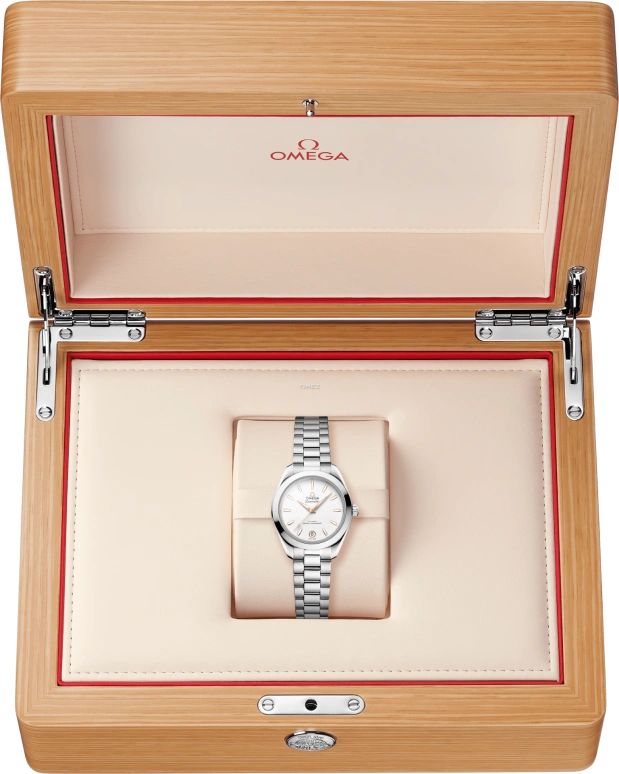 Omega,Aqua Terra 30mm,30mm,Stainless Steel,Silver,Automatic,Day,Anti-magnetic,220,220.10.30.20.02.001
