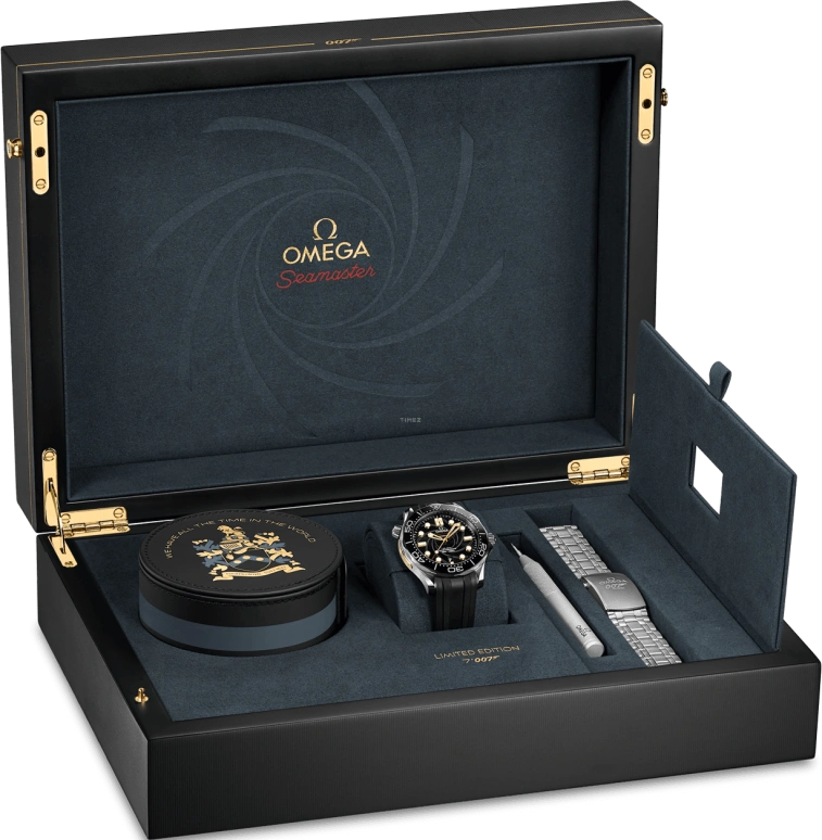Omega,Seamaster Diver 300M 42mm,42mm,Stainless Steel,Black,Automatic,Day,Co-Axial Escapement,Anti-magnetic,210,210.22.42.20.01.004