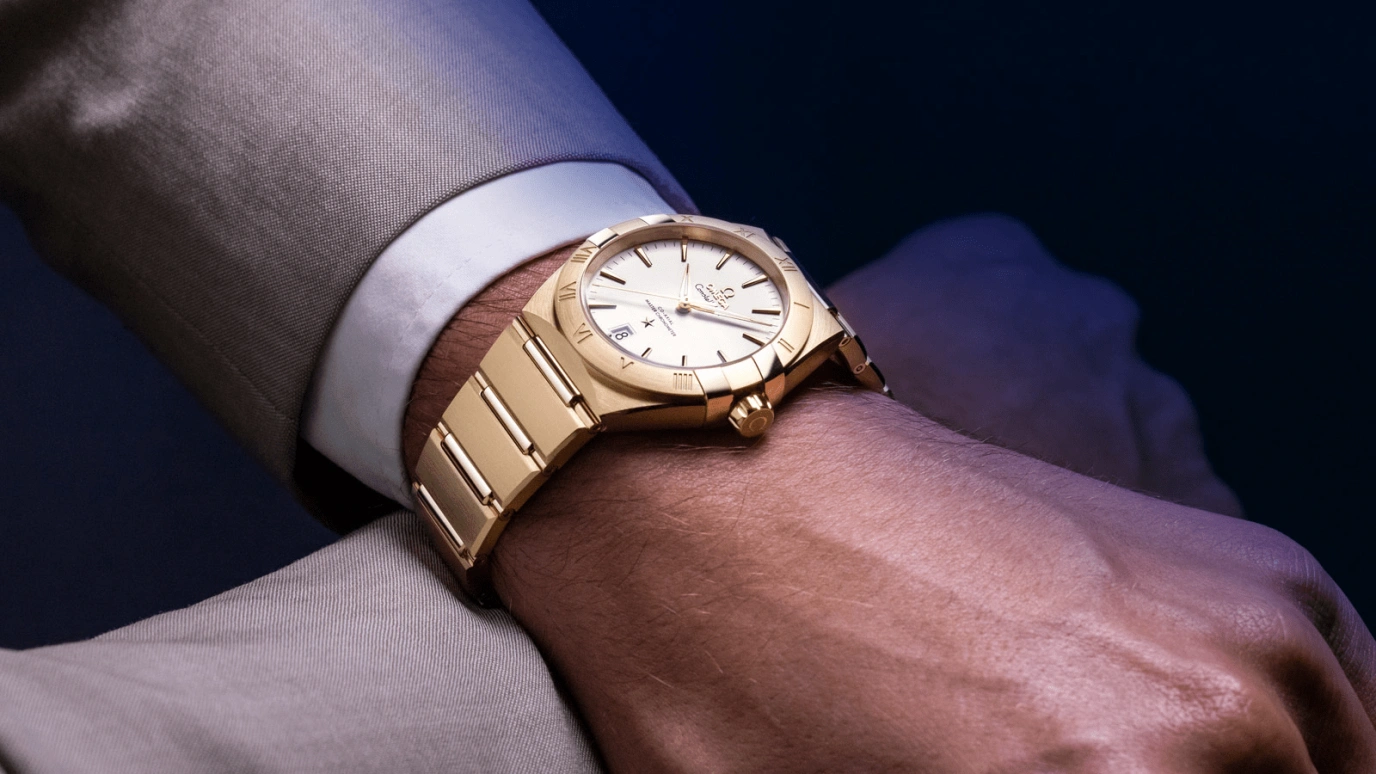 Omega,Constellation 39mm,39mm,Yellow Gold,Silver,Automatic,Date,Co-Axial Escapement,131,131.50.39.20.02.002