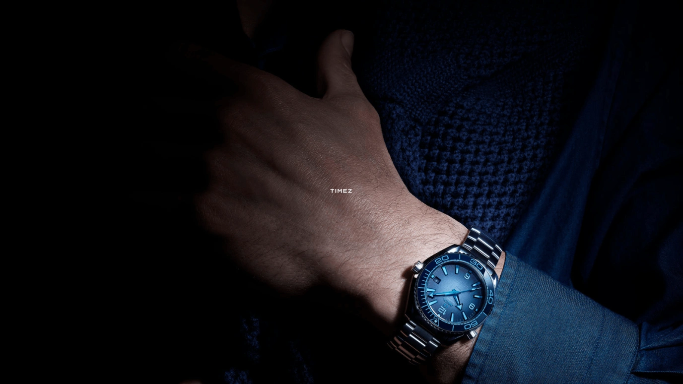Omega,Seamaster Planet Ocean 39.50mm,39.50mm,Stainless Steel,Blue,Automatic,Day,Anti-magnetic,215,215.30.40.20.03.002
