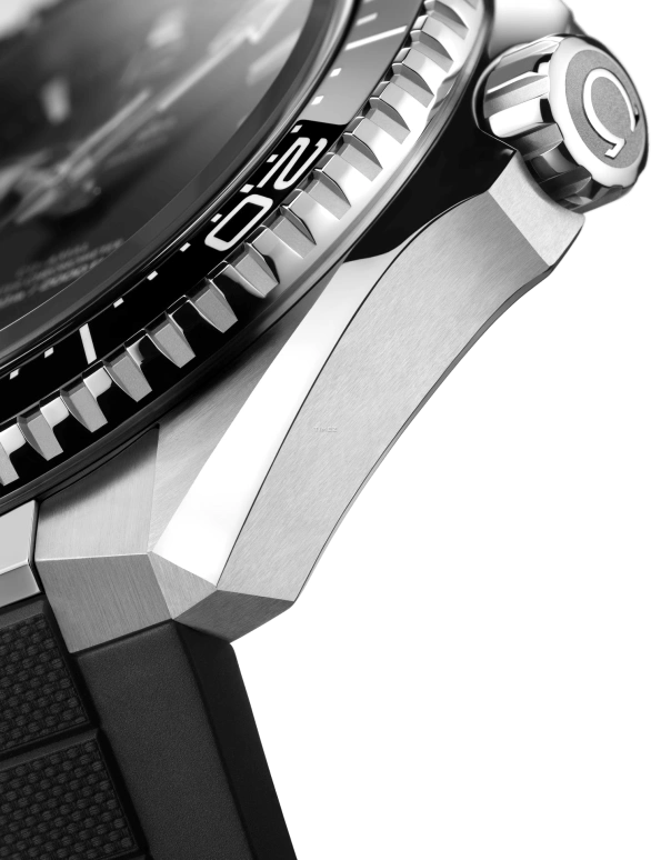 Omega,Seamaster Planet Ocean 42mm,42mm,Stainless Steel,Ceramic,Titanium,Black,Automatic,Anti-magnetic,60hours,217,217.32.42.21.01.001