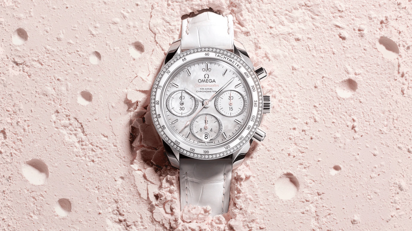 Omega,Speedmaster (Non-Moonwatch) 38mm,38mm,Stainless Steel,White,Automatic,Chronograph,Date,Co-Axial Escapement,Column Wheel,52hours,In-house Caliber,324,324.38.38.50.55.001