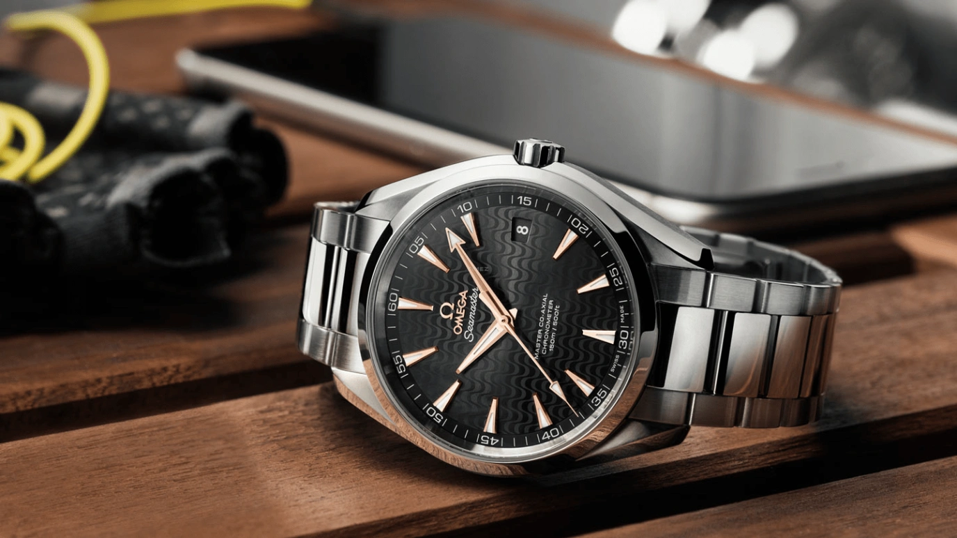 Omega,Aqua Terra 41.50mm,41.50mm,Stainless Steel,Black,Automatic,Date,Co-Axial Escapement,231,231.10.42.21.01.006