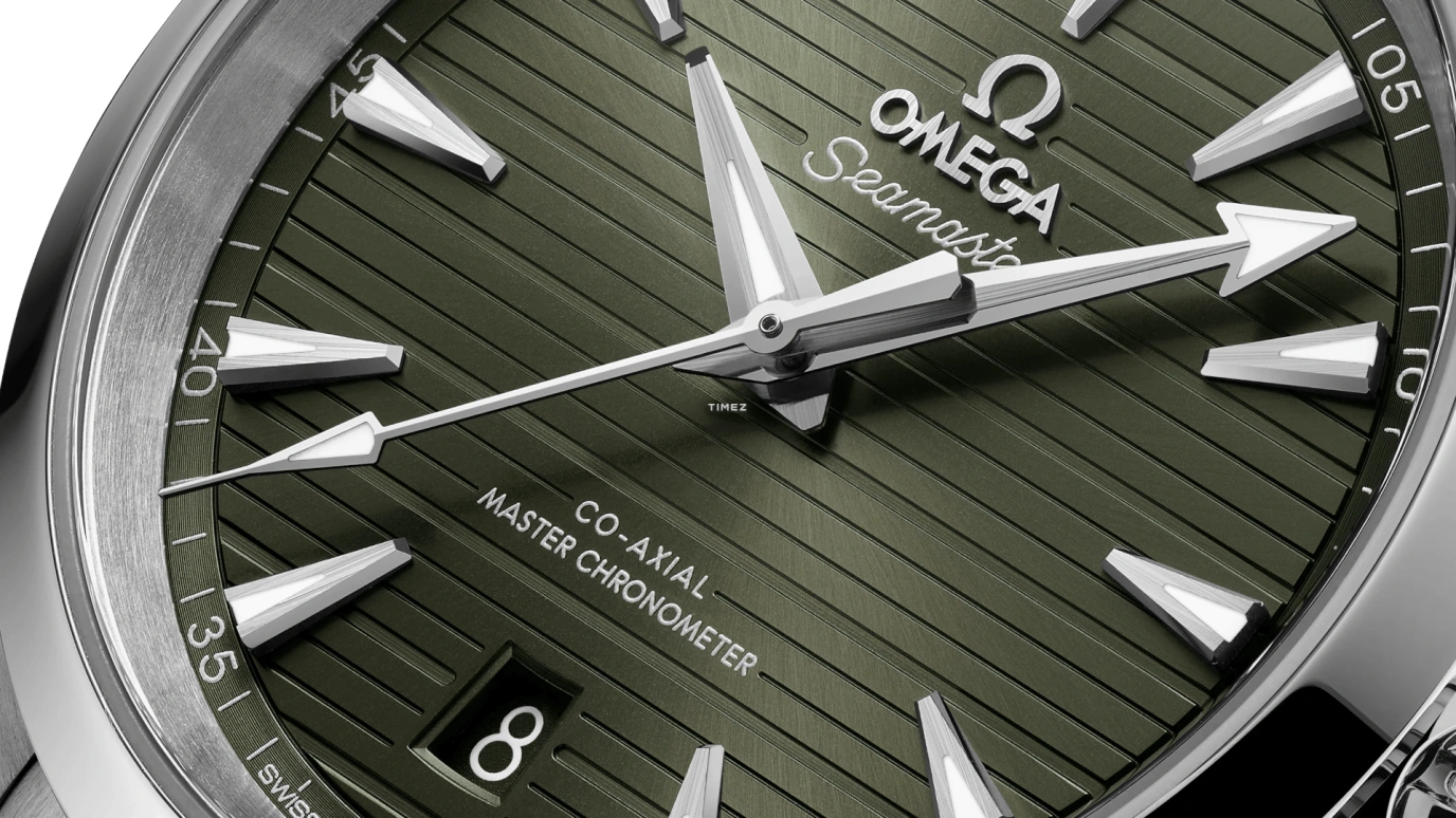 Omega,Seamaster 38mm,38mm,Stainless Steel,Green,Automatic,Day,Anti-magnetic,220,220.10.38.20.10.003