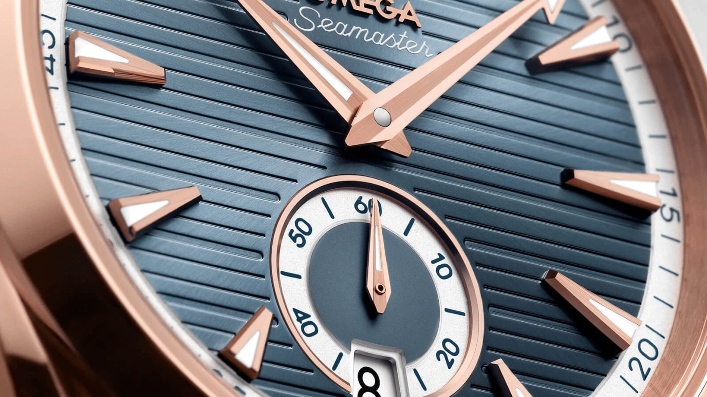 欧米茄,海马AQUA TERRA 150米 41毫米,41毫米,Sedna® 红金,蓝色,自动上弦,星期历,同轴擒纵系统,220,220.50.41.21.03.001