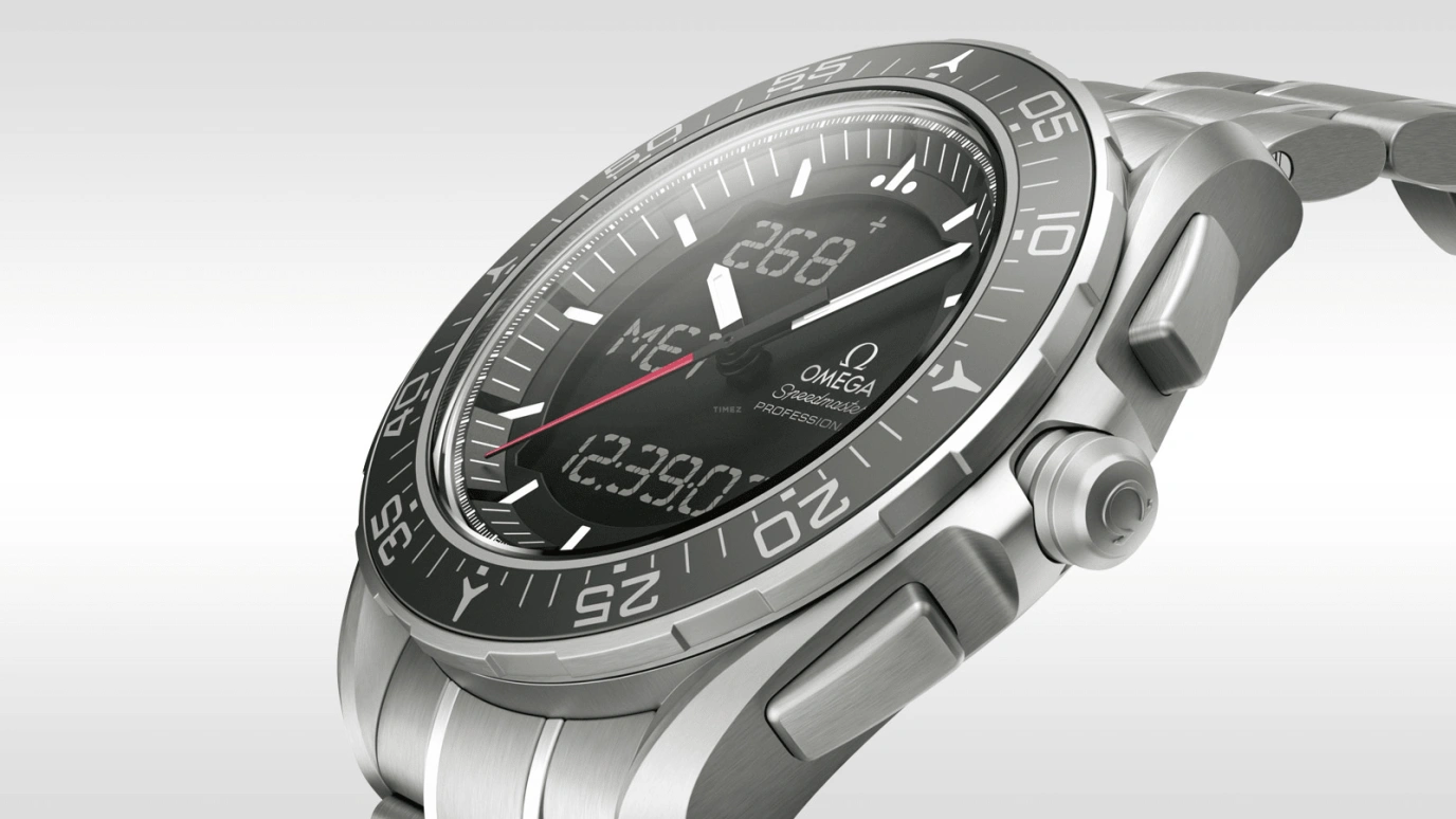 Omega,Speedmaster (Non-Moonwatch) 45mm,45mm,Titanium,Black,Quartz,Countdown,Chronograph,Perpetual Calendar,Month,17520hours,In-house Caliber,318,318.90.45.79.01.001