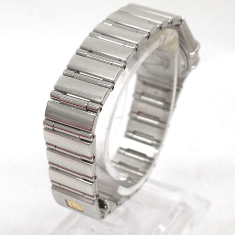 Omega,Constellation 22.50mm,22.50mm,Stainless Steel,White,Pink,Quartz,30000hours,In-house Caliber,1562,1562.83.00