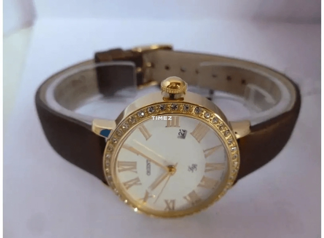 Orient,Other 36x30mm,36x30mm,Stainless Steel,White,Quartz,Day,Hardlex,Glass,UNEK005W