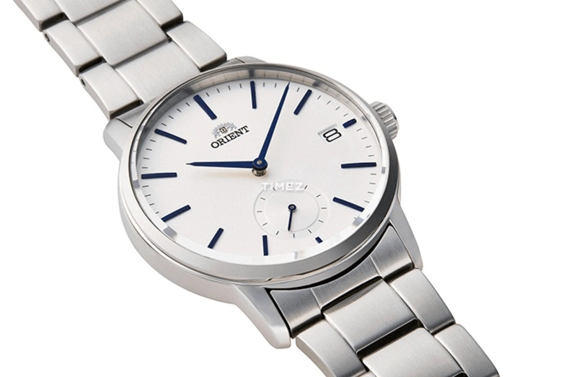 Orient,Contemporary 39mm,39mm,Stainless Steel,White,Quartz,Day,Glass,RA,RA-SP0002S