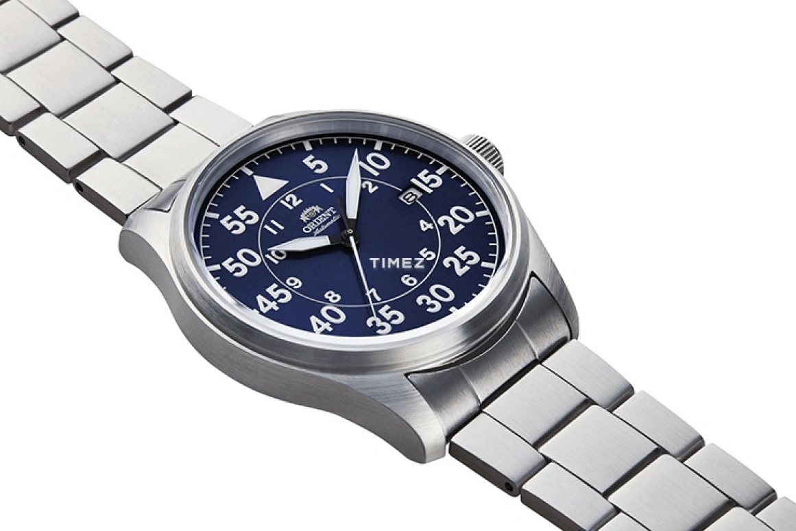 Orient,Other 42.40mm,42.40mm,Stainless Steel,Blue,Handwound,Day,Sapphire,Crystal Glass,RA,RA-AC0H01L