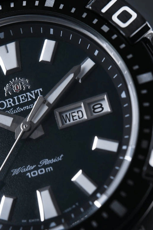Orient,Other 45.50mm,45.50mm,Stainless Steel,Green,Automatic,Date,Day,FEM7R001F