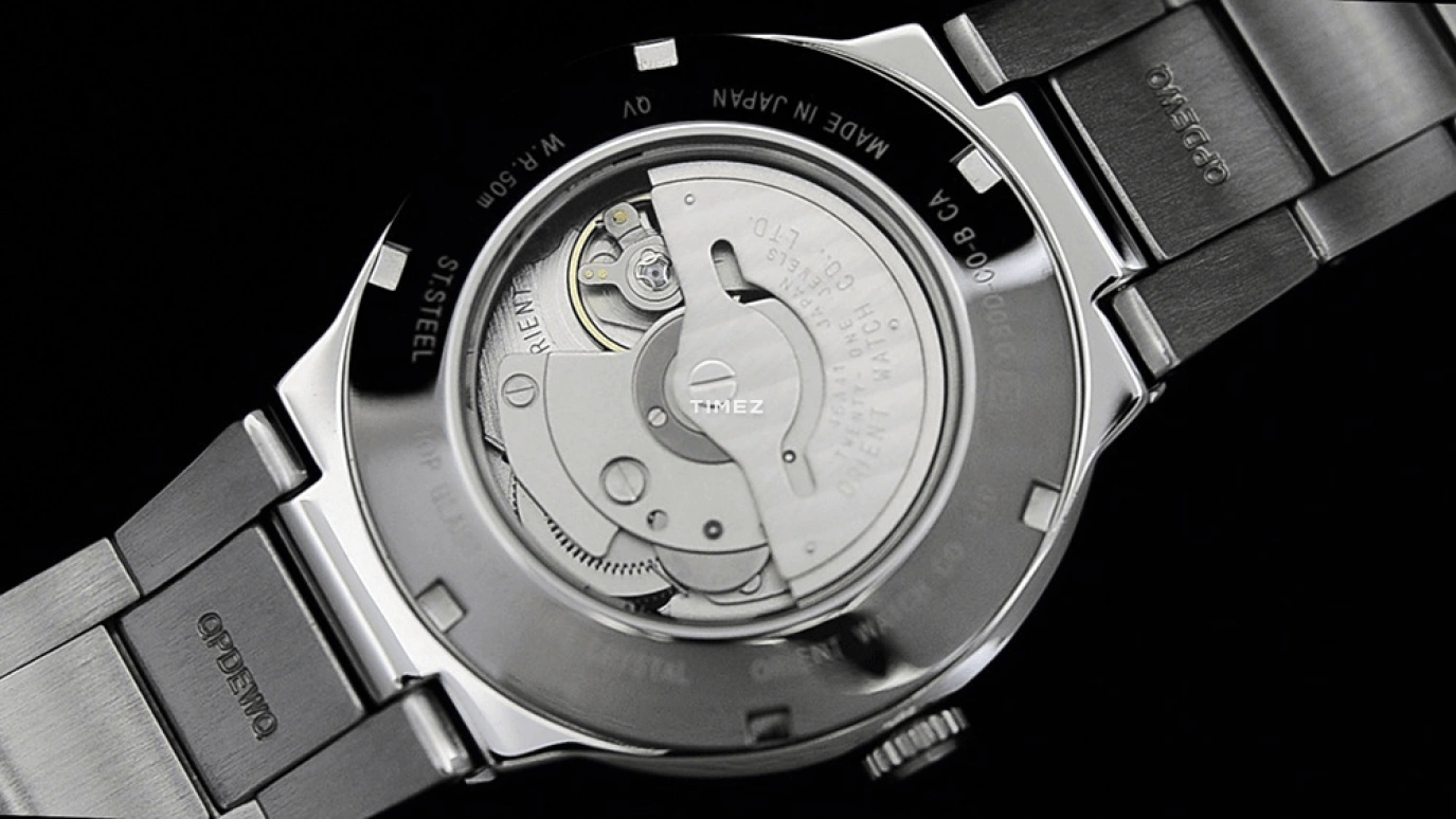 Orient,Other 40mm,40mm,Stainless Steel,Black,Automatic,Sapphire,Crystal Glass,Round,SDB0D001A0