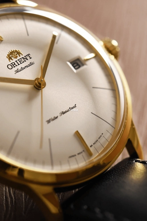 Orient,Classic 40.50mm,40.50mm,Stainless Steel,White,Handwound,Automatic,Day,Sapphire,Crystal Glass,AC0000BW