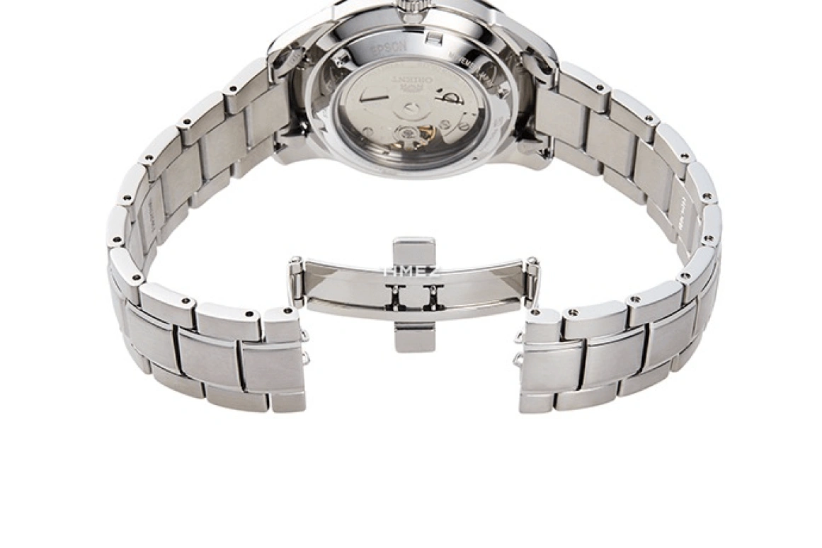 Orient,Classic 40.80mm,40.80mm,Stainless Steel,Black,Handwound,Day,Glass,RA,RA-AC0014B