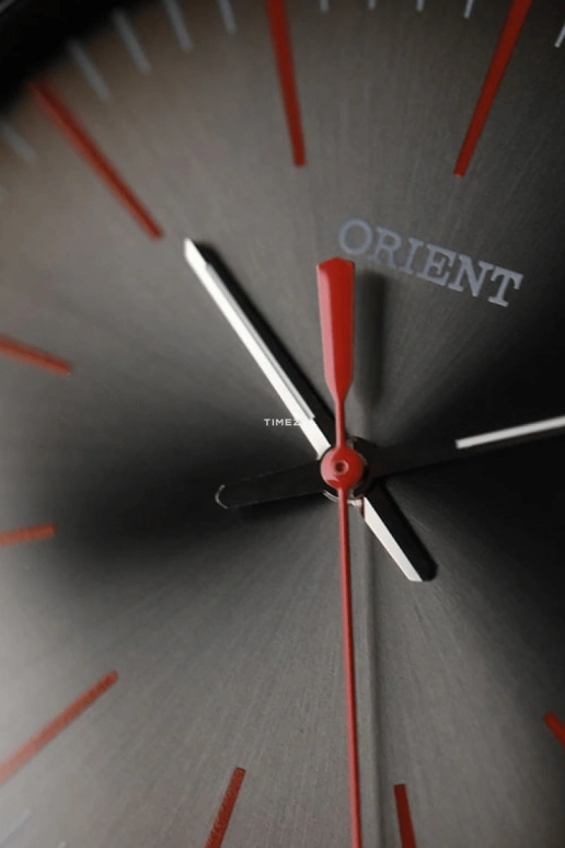 Orient,Sports 43mm,43mm,Stainless Steel,Black,Quartz,Glass,Tonneau,FQC0S00AA