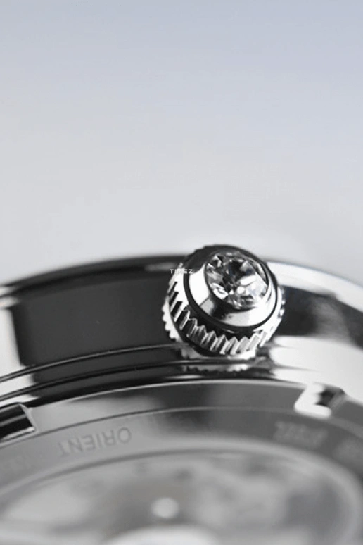 Orient,Other 35.50mm,35.50mm,Stainless Steel,White,Automatic,Day,Sapphire,FAC06003W
