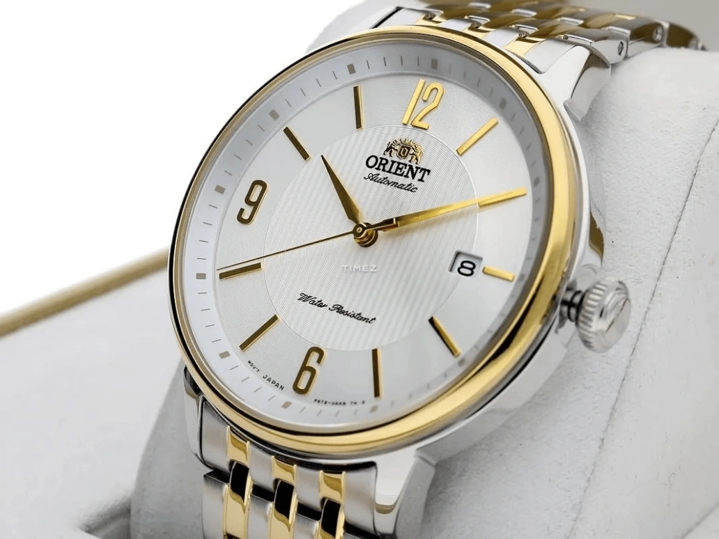 Orient,Classic 42.40mm,42.40mm,Stainless Steel,White,Automatic,Day,Sapphire,Crystal Glass,RA,RA-AC0J07S10B