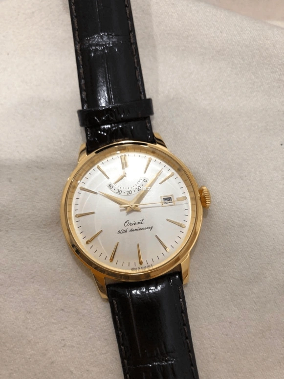 Orient,Other 40mm,40mm,Stainless Steel,Stainless Steel,Silver White,Automatic,Day,Power Reserve Indicator,SDT00001S0