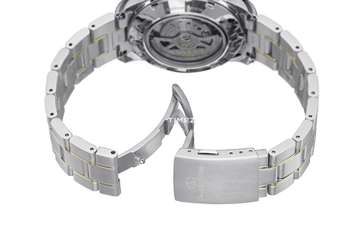 Orient,STAR 39.30mm,39.30mm,Stainless Steel,White,Handwound,Power Reserve Indicator,Sapphire,RE,RE-AT0004S