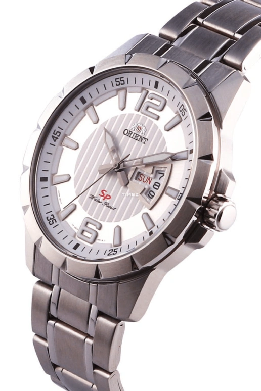 Orient,Sports 43mm,43mm,Stainless Steel,White,Quartz,Date,Day,FUG1X005W