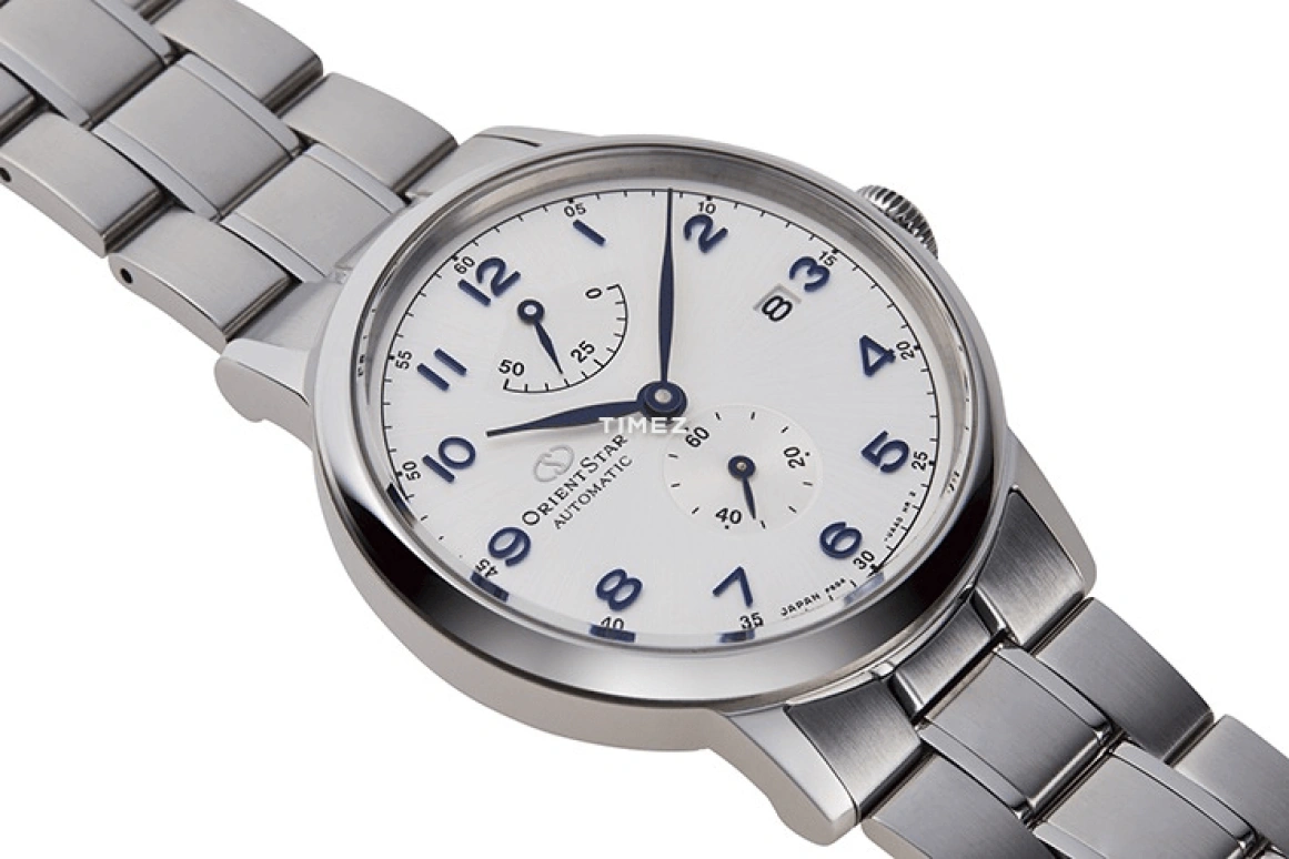 Orient,STAR 38.70mm,38.70mm,Stainless Steel,White,Handwound,Day,Power Reserve Indicator,RE,RE-AW0006S