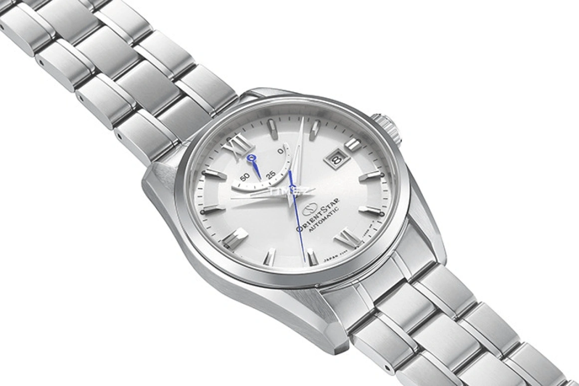 Orient,STAR 38.50mm,38.50mm,Stainless Steel,Grey,Silver,Automatic,Day,Power Reserve Indicator,RE,RE-AU0006S