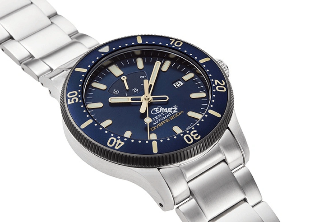 Orient,STAR 43.60mm,43.60mm,Stainless Steel,Blue,Handwound,Day,Power Reserve Indicator,RE,RE-AU0304L