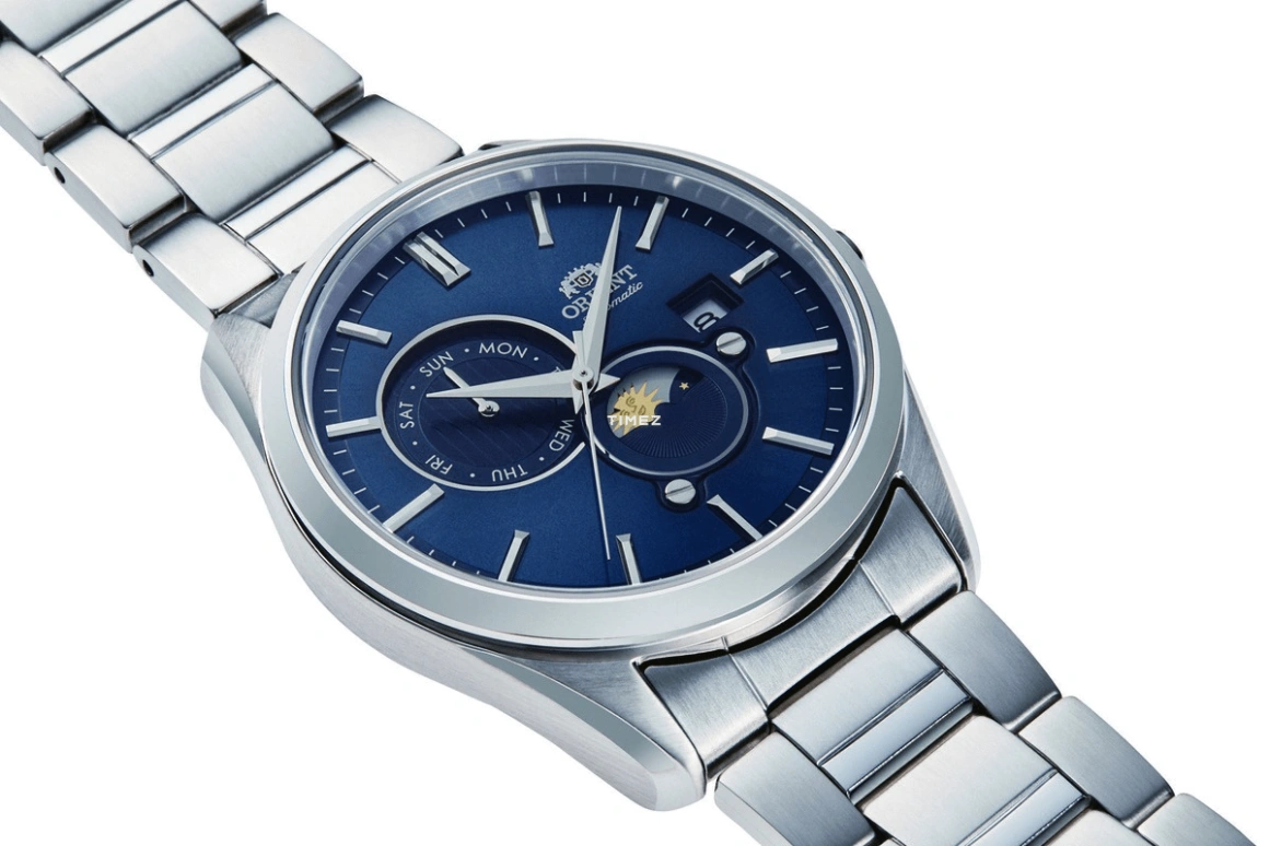 Orient,Classic 41.50mm,41.50mm,Stainless Steel,Blue,Automatic,Moonphase,Date,Day,RA,RA-AK0303L