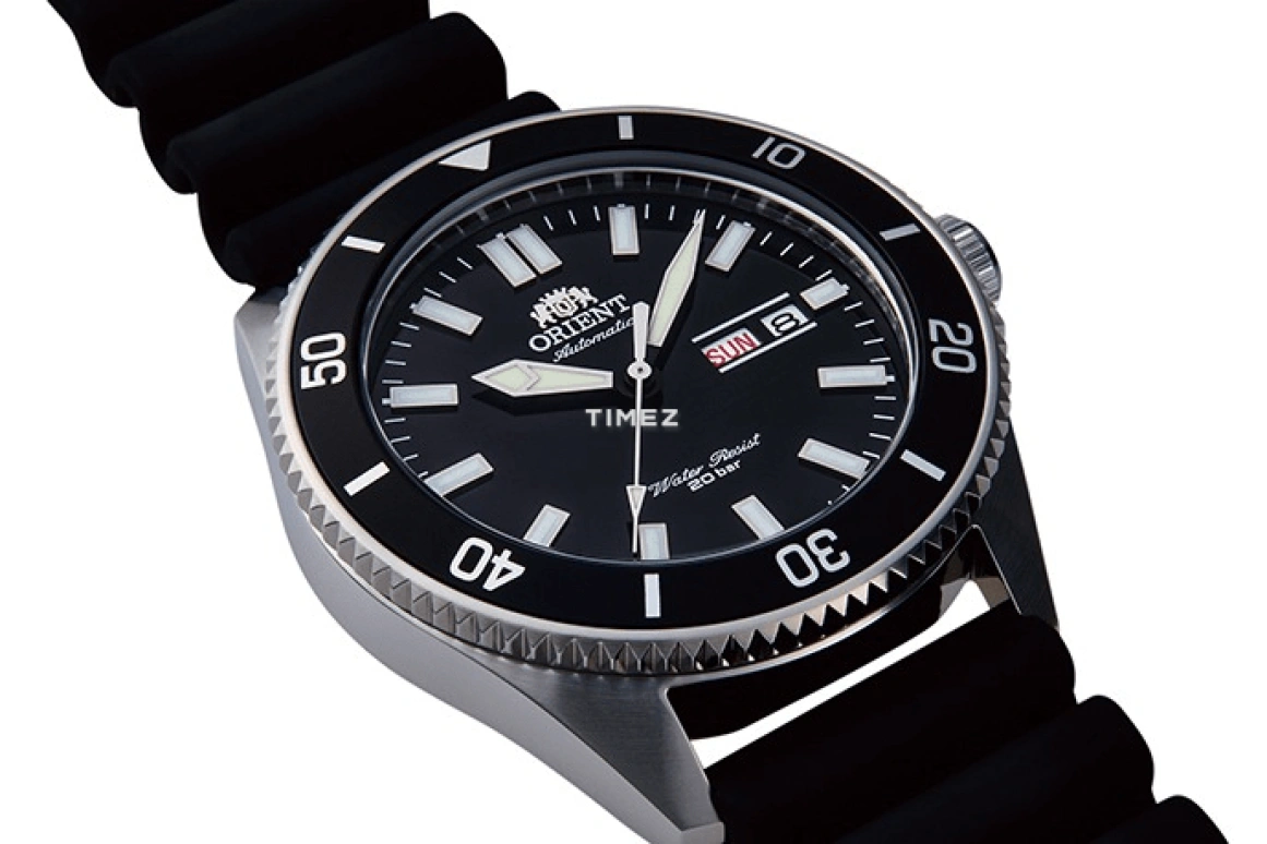 Orient,Sports 44mm,44mm,Stainless Steel,Black,Automatic,Date,Day,RA,RA-AA0010B