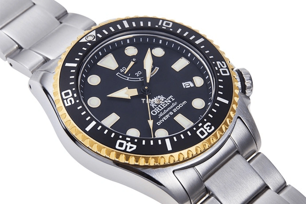 Orient,Sports 43.40mm,43.40mm,Stainless Steel,Black,Automatic,Day,Power Reserve Indicator,RA,RA-EL0003B