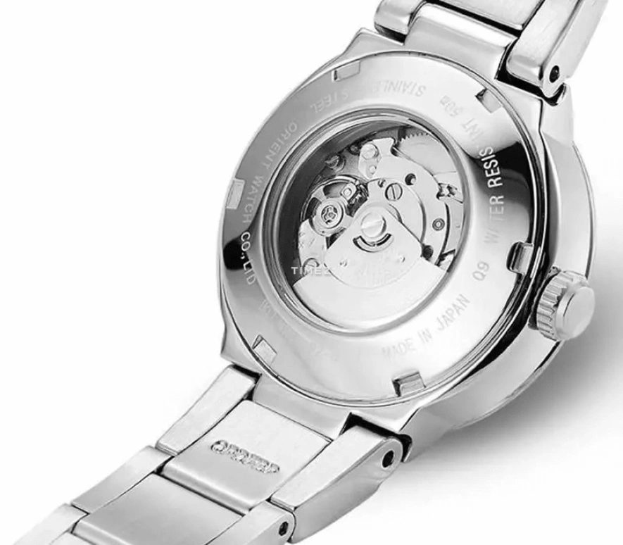 Orient,Other 30mm,30mm,Stainless Steel,White,Automatic,Day,Sapphire,Crystal Glass,SNR1X004W0