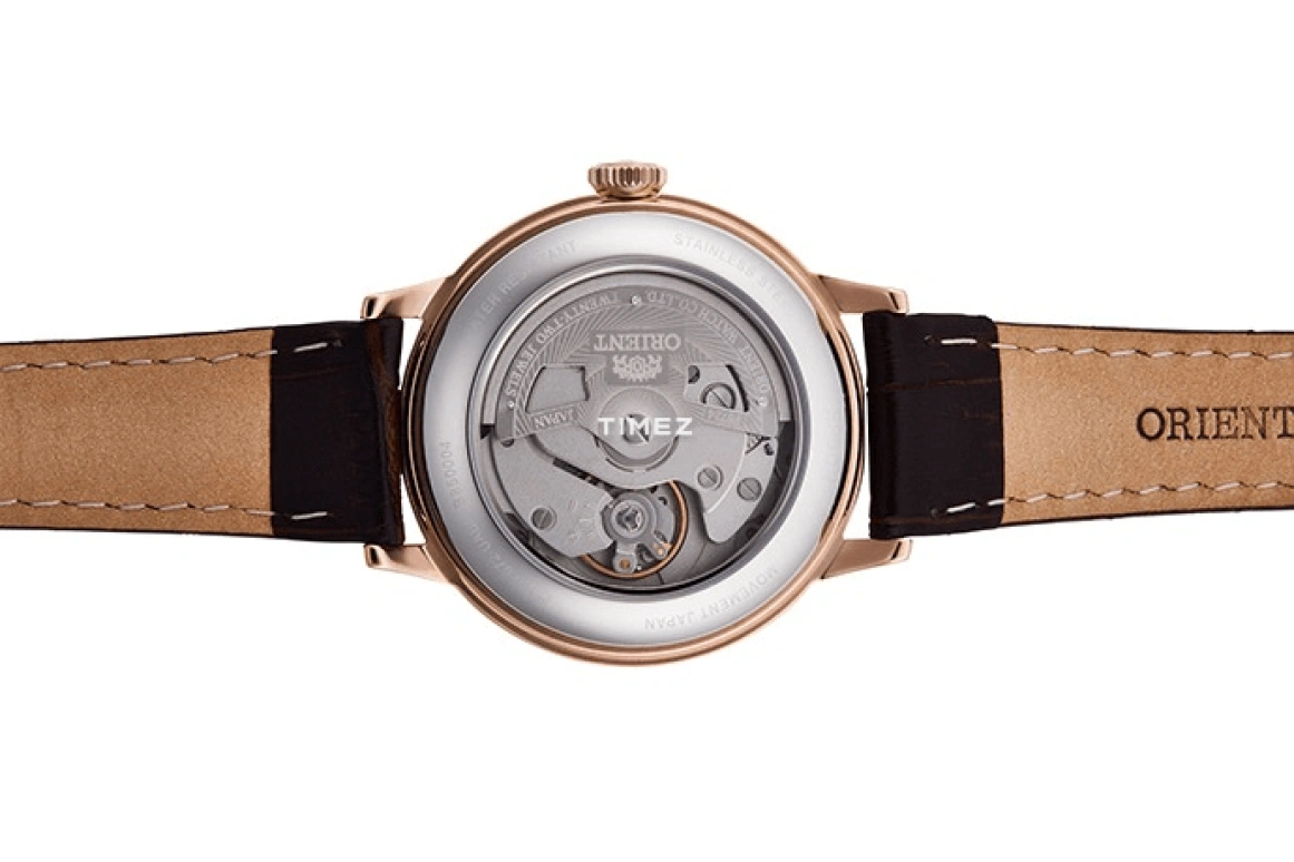 Orient,Other 36.40mm,36.40mm,Stainless Steel,White,Handwound,Day,Glass,RA,RA-AC0010S