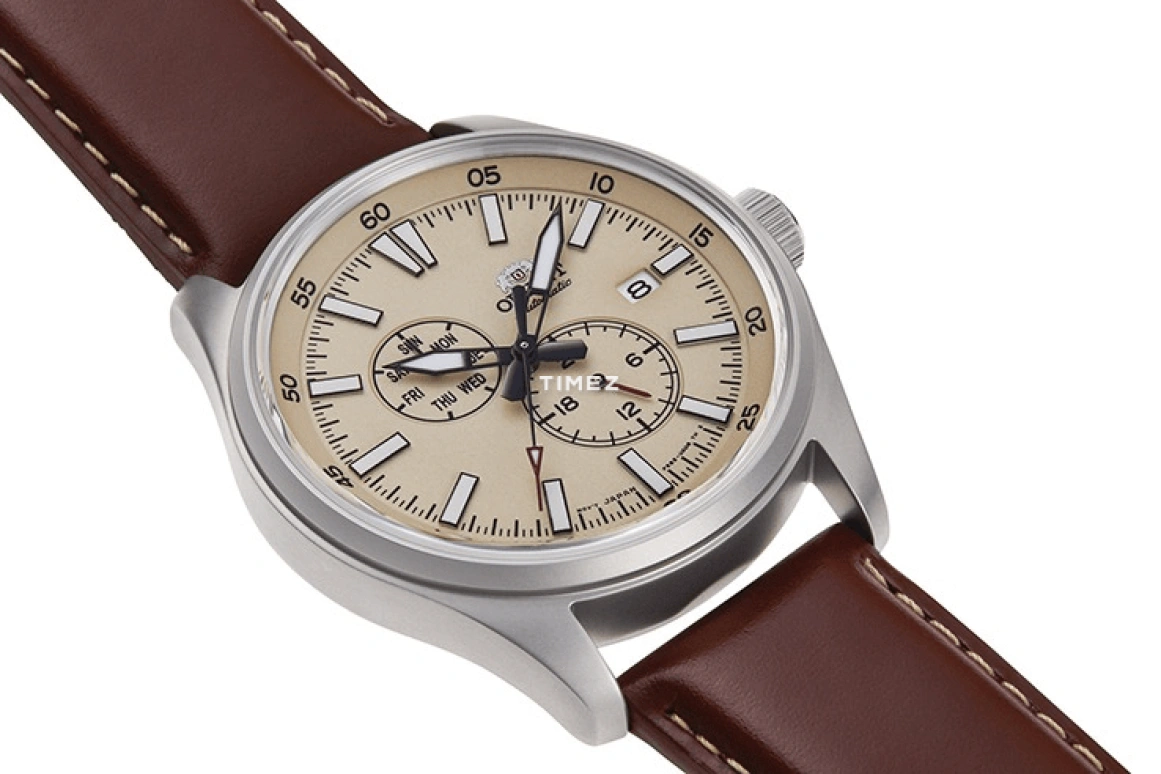 Orient,Classic 42.40mm,42.40mm,Stainless Steel,Cream,Handwound,Date,Day,RA,RA-AK0405Y10B