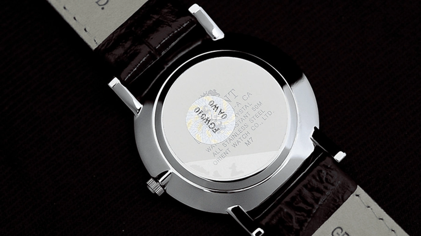 Orient,Other 38mm,38mm,Stainless Steel,White,Quartz,Day,Sapphire,FGW0100AW