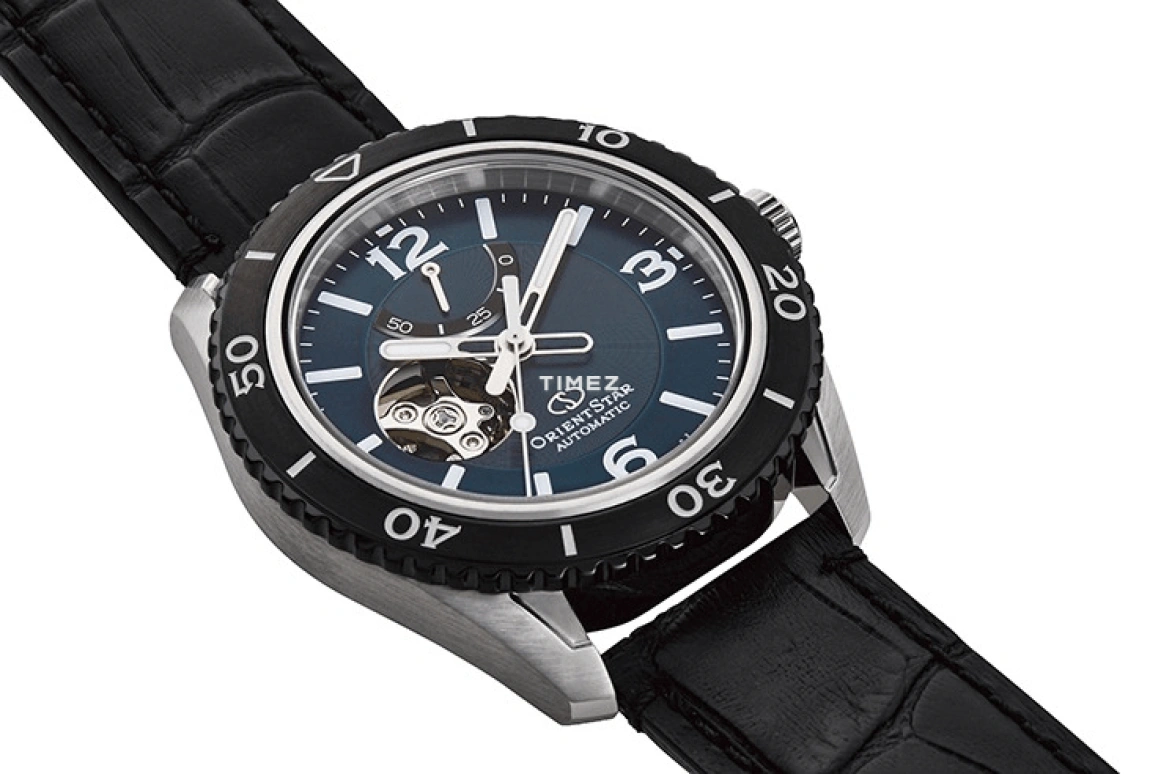 Orient,STAR 43.20mm,43.20mm,Stainless Steel,Green,Handwound,Sapphire,Cushion,RE,RE-AT0104E00B