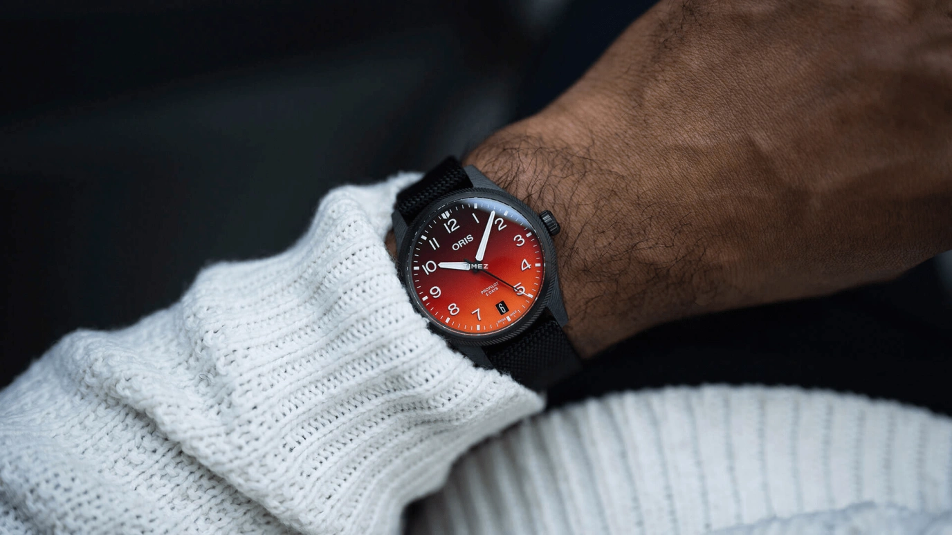 Oris,Other 41mm,41mm,Carbon,Red,Automatic,Day,Sapphire,Crystal Glass,01 400 7784 8786,01 400 7784 8786-Set